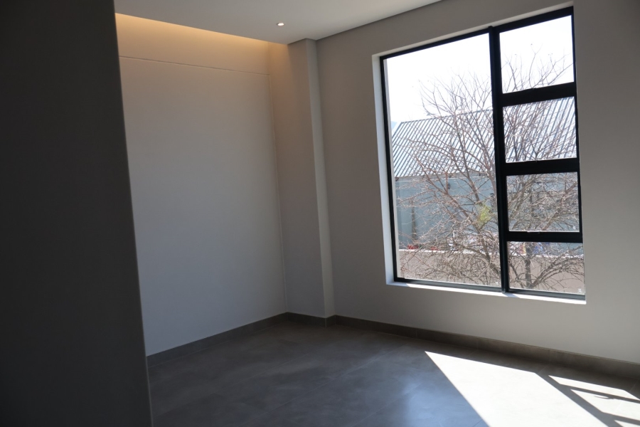5 Bedroom Property for Sale in Kosmos North West